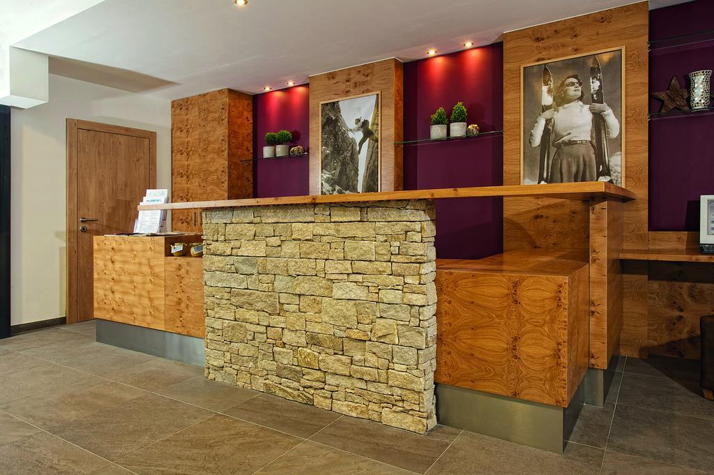 Hotel Alpina ซาลบาคฮินเทอร์เกลมม์ ภายนอก รูปภาพ