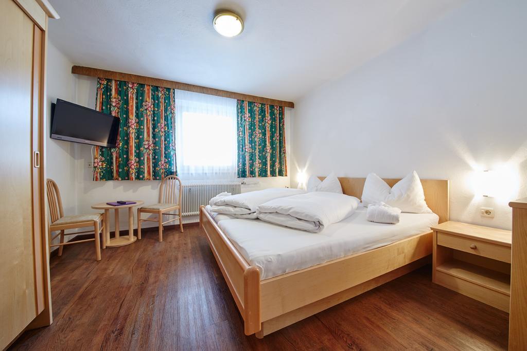Hotel Alpina ซาลบาคฮินเทอร์เกลมม์ ภายนอก รูปภาพ