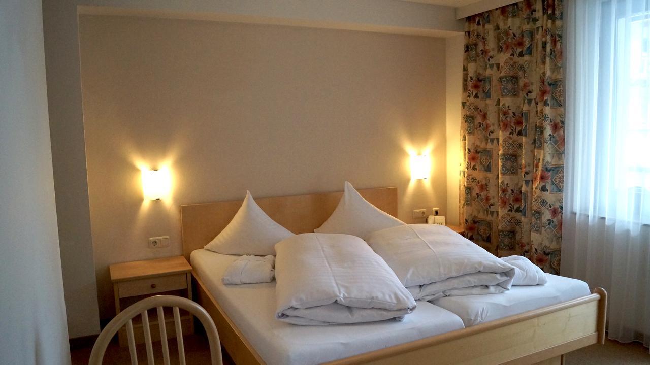 Hotel Alpina ซาลบาคฮินเทอร์เกลมม์ ภายนอก รูปภาพ